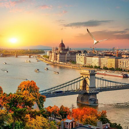 A Noble Way Budapeste Exterior foto
